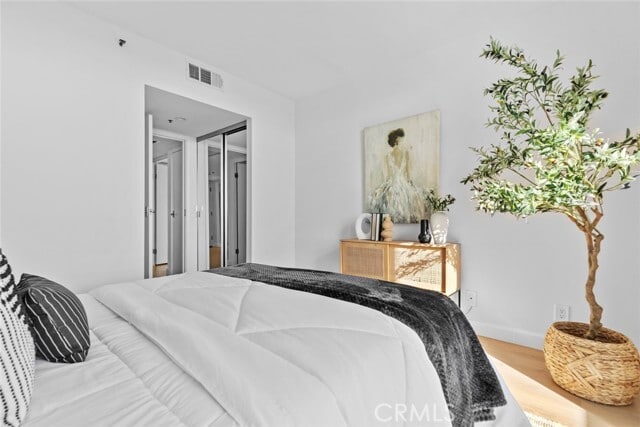 Building Photo - 343 Pioneer Dr