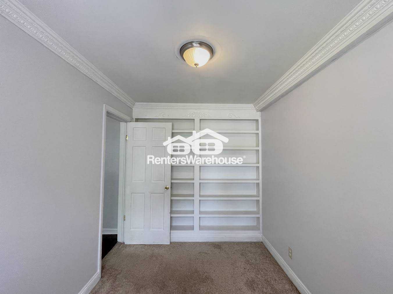 Building Photo - 3920 Davis St