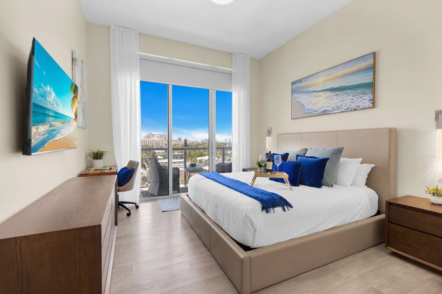 Building Photo - 111 N Ocean Dr