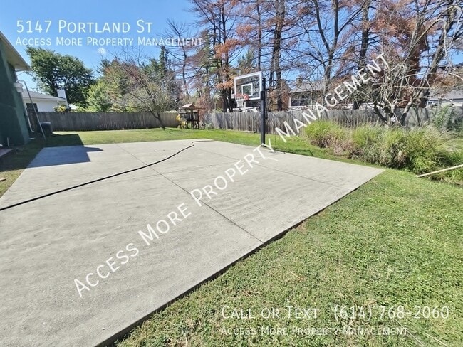 Building Photo - 5147 Portland St