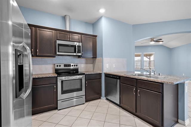 Building Photo - 925 Corbitt Ln