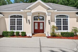 Building Photo - 2580 Heather Oaks Ct