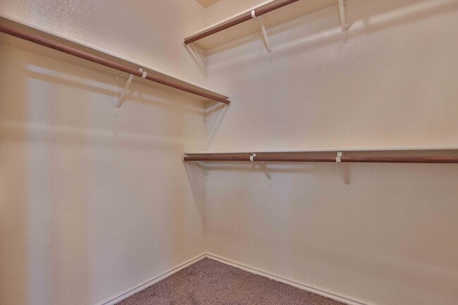 Building Photo - 4 bedroom beauty in Goodnight Ranch!