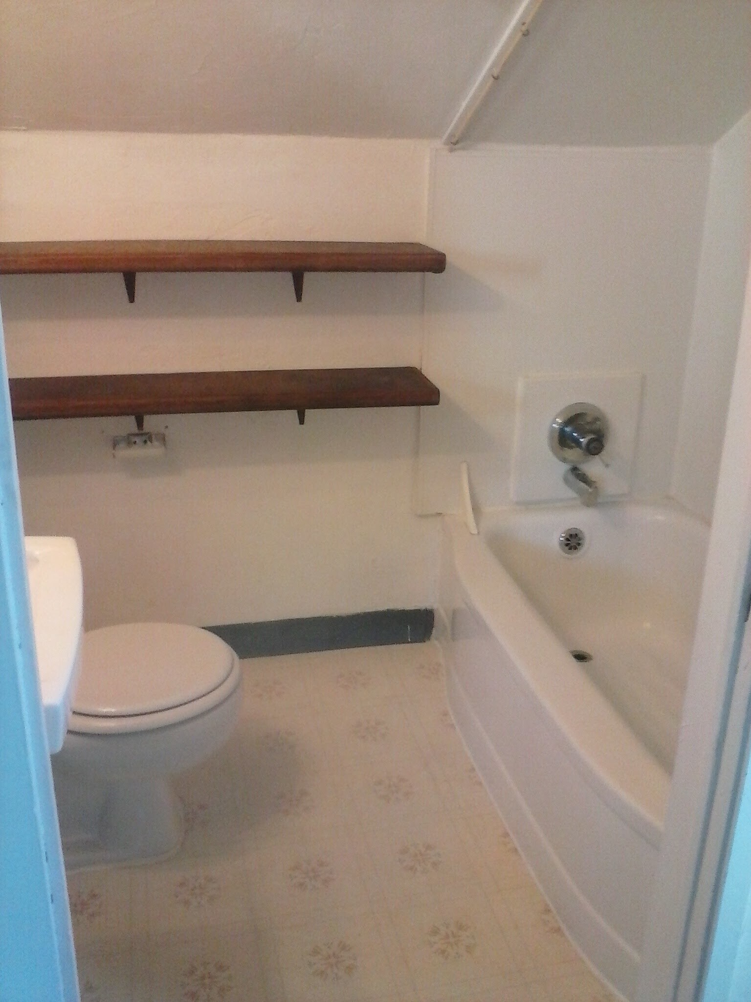 Same - 2909 NW Fillmore Ave