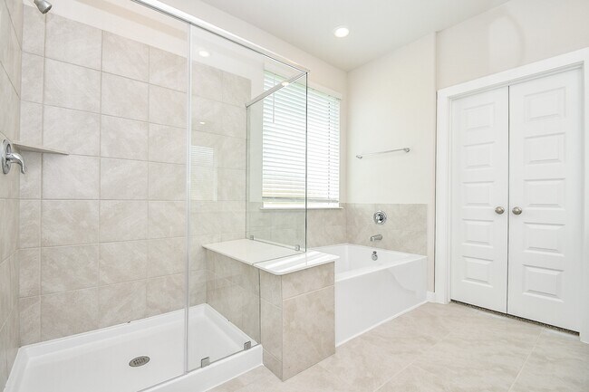 Building Photo - 5838 Wayne Wy