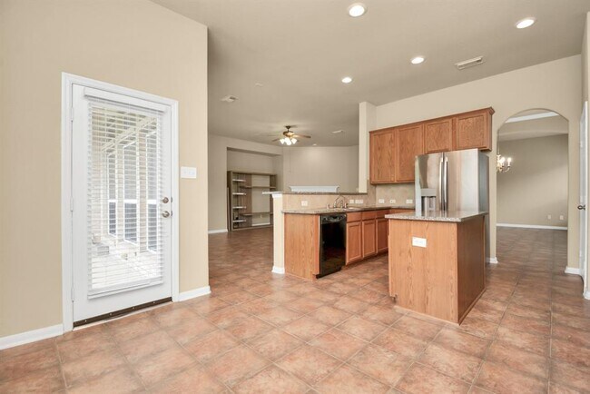 Building Photo - 6727 Oakman Ln