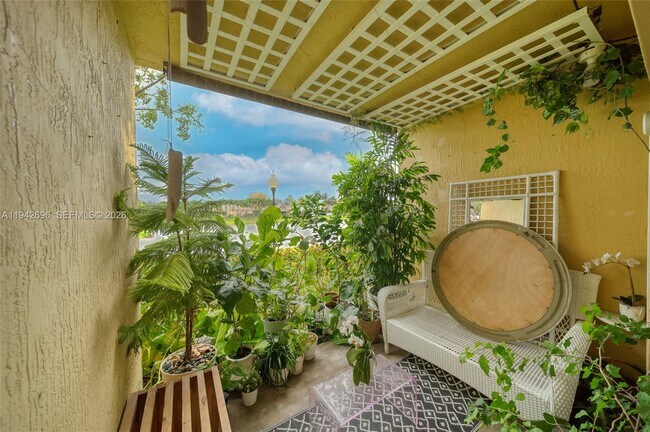 Building Photo - 21150 SW 87th Ave