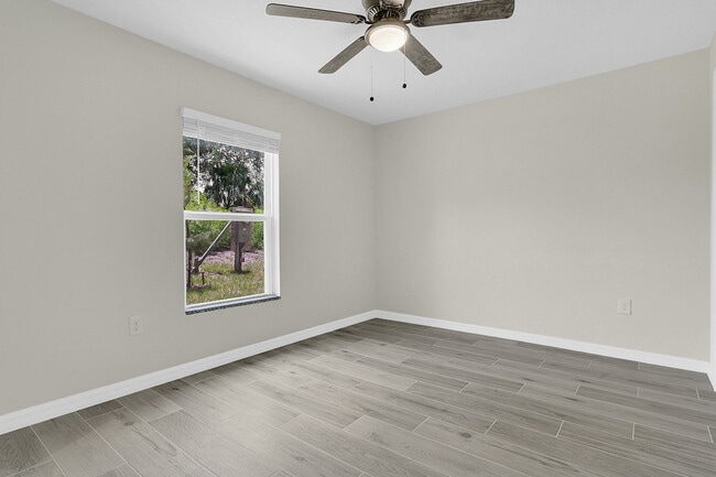 Building Photo - 3502 Fox Hollow Dr