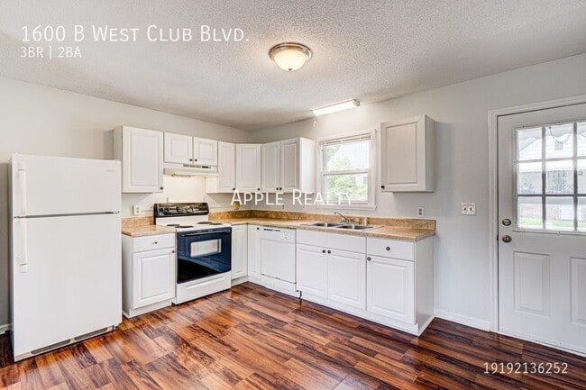 Building Photo - 1600 W Club Blvd