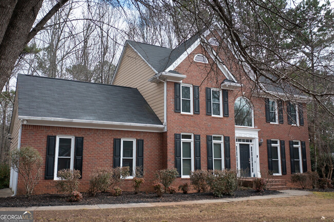 Building Photo - 155 Glenwood Ln
