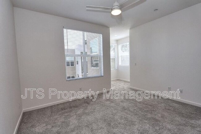 Building Photo - 396 Midstream Ln