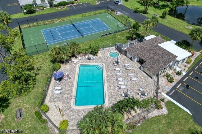 Building Photo - 17456 Overhill Dr