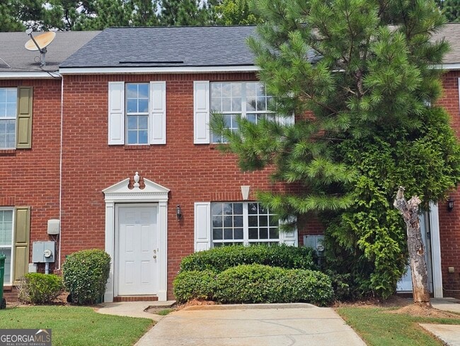 Primary Photo - 5821 Strathmoor Manor Cir