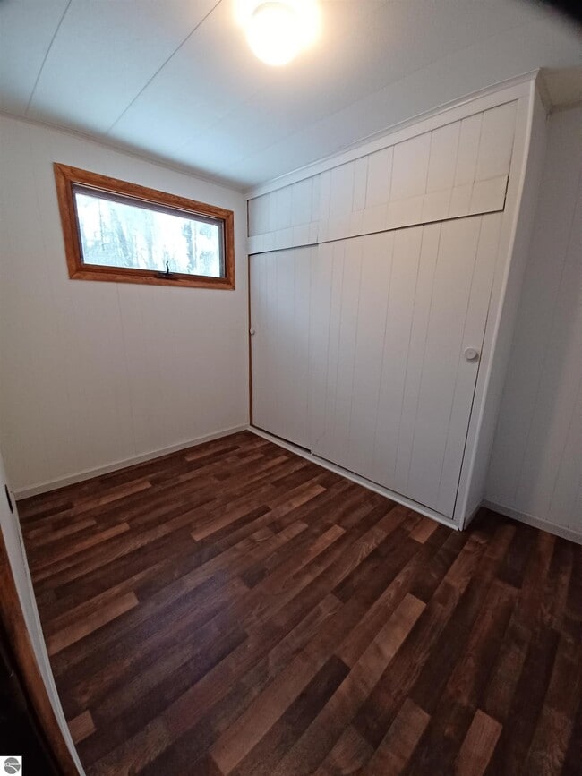 Building Photo - 2520 Oak St