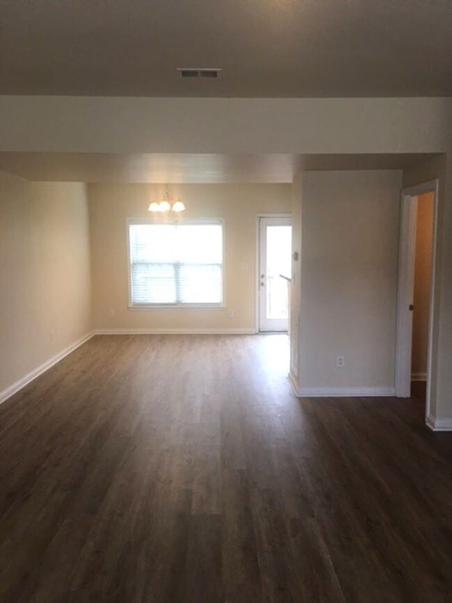 Building Photo - 1145 Appian Crossing Way