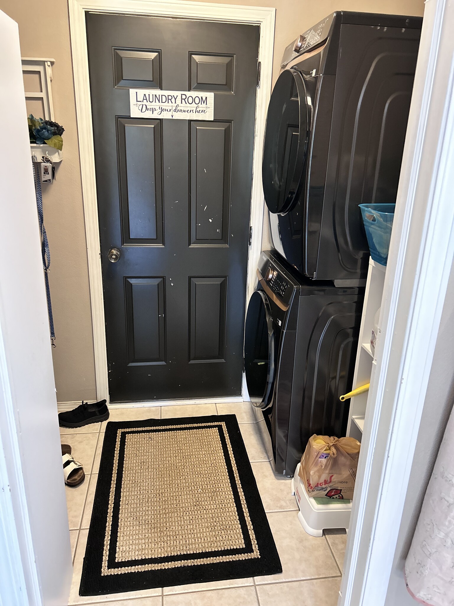 Laundry - 507 Wheatland Dr