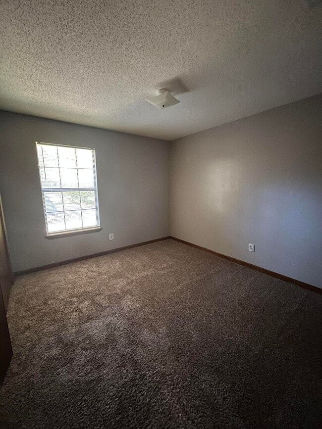Building Photo - 310 Bimini Way