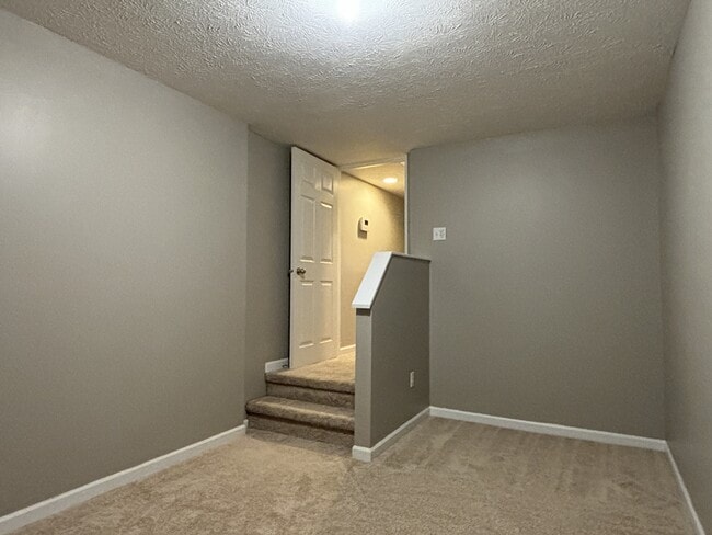 Building Photo - 1054 Reserve Way