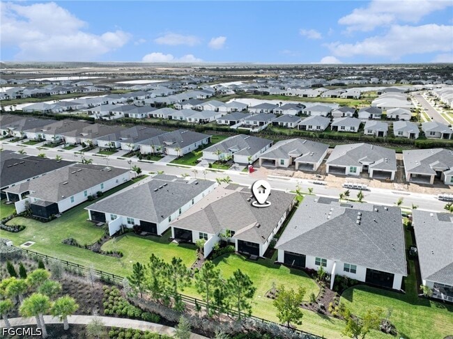 Building Photo - 44283 Panther Dr