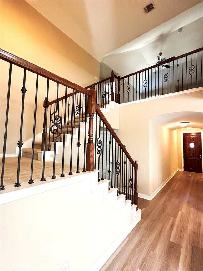 Building Photo - 22523 Birch Ridge Meadow Dr