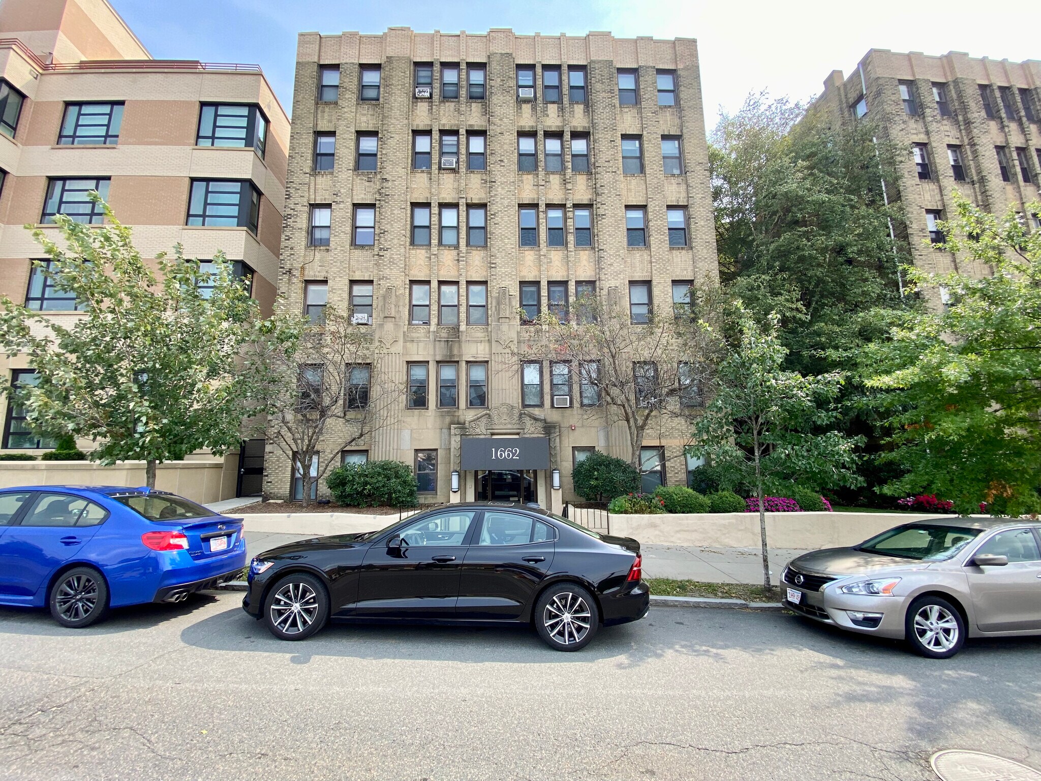 Building Photo - 1662 Commonwealth Ave