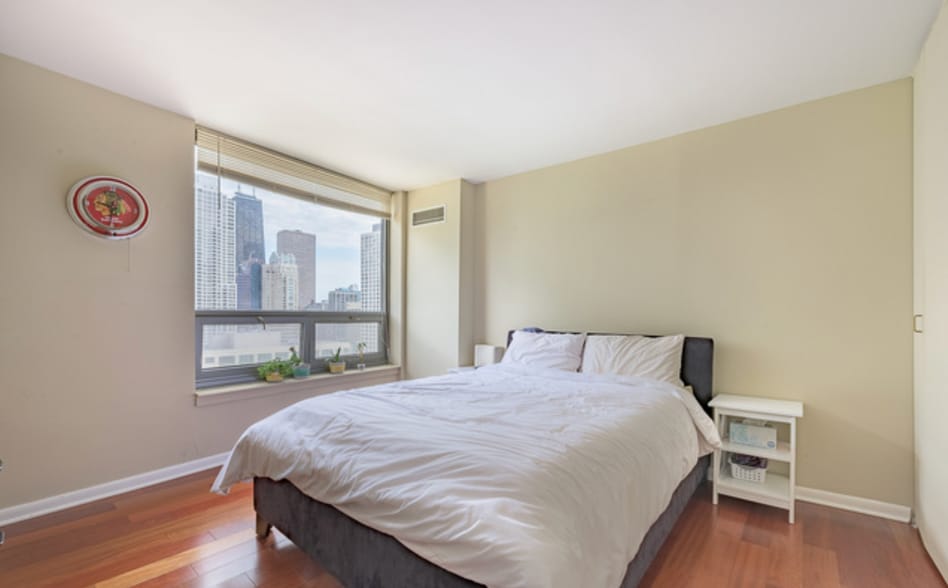 Building Photo - 440 N Wabash Ave