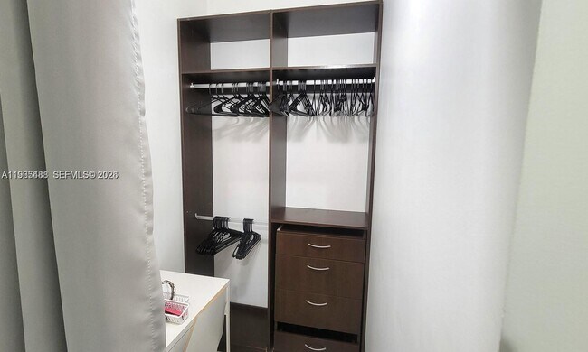 Building Photo - 3356 Bird Ave