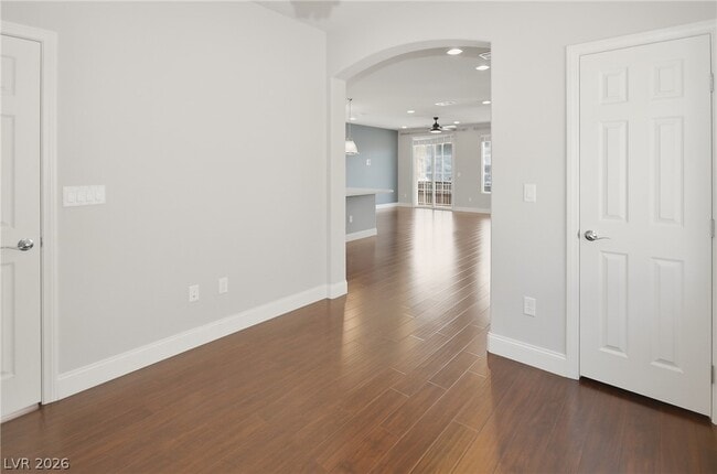 Building Photo - 5736 W Brimstone Hill Ave