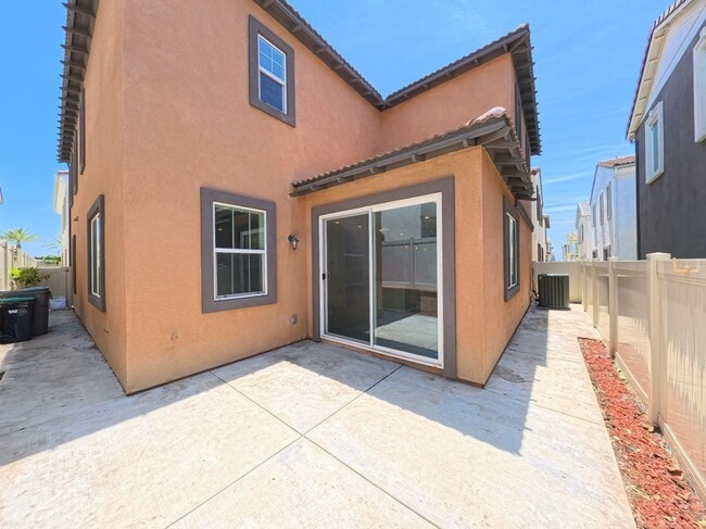 Building Photo - 5338 Mariner Ln