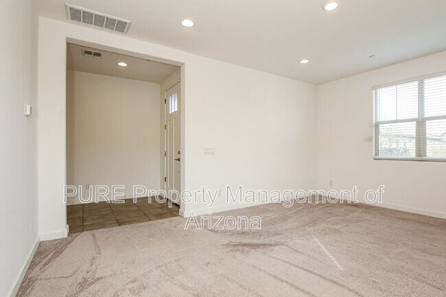 Building Photo - 12431 W Via Caballo Blanco