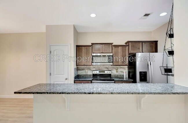 Building Photo - 140 Buchanan Cir