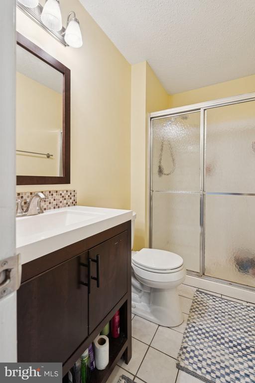 Building Photo - 9370 Caspian Way