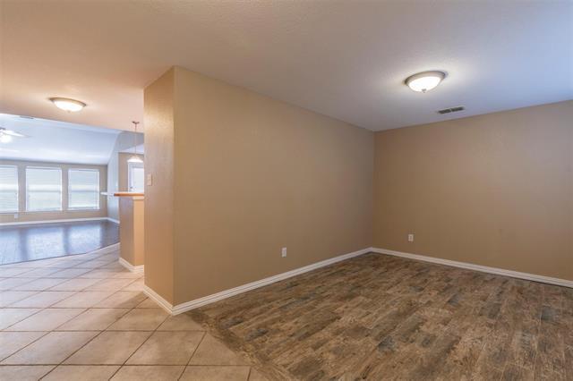 Building Photo - 2017 Lake Highlands Dr