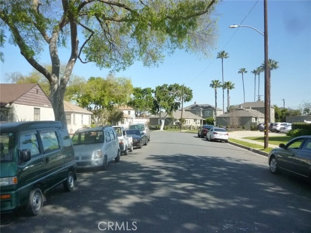Building Photo - 15709 Brighton Ave