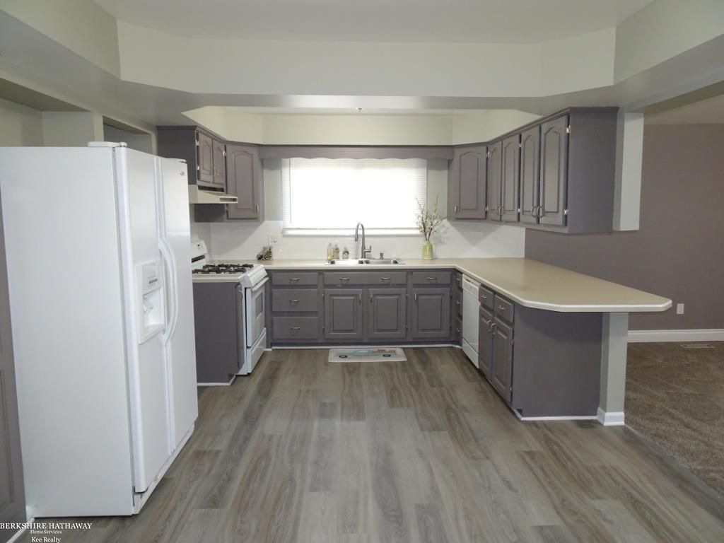 Building Photo - 32106 Gainsborough Dr