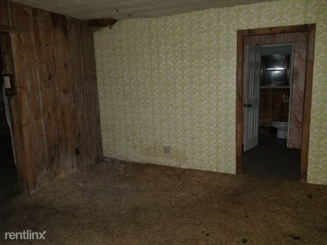 Building Photo - 618 Coolidge Ave
