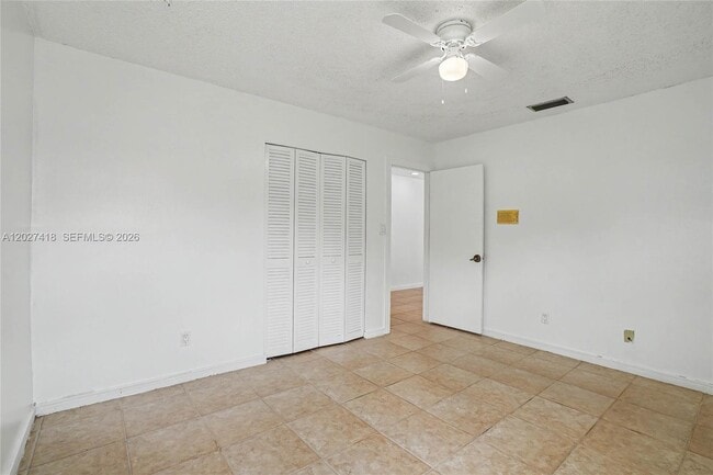 Building Photo - 10711 SW 116th Ave