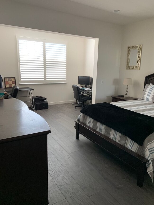 Building Photo - Rooms for Rent in Irvine's Great Park