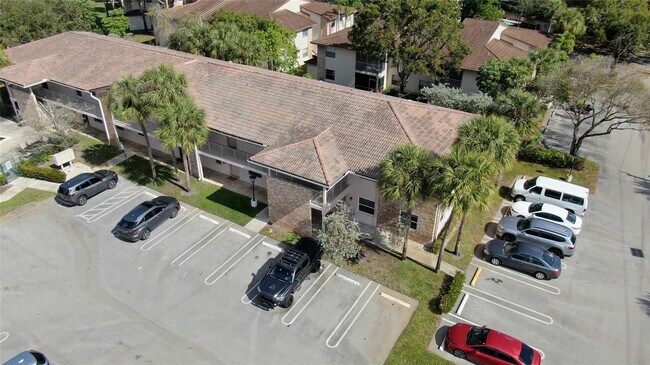 Building Photo - 8401 Royal Palm Blvd