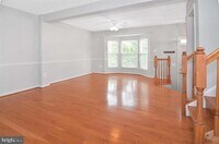 Building Photo - 8534 Pine Meadows Dr