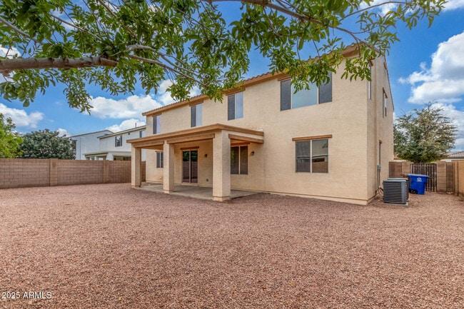 Building Photo - 20932 Vía de Arboles