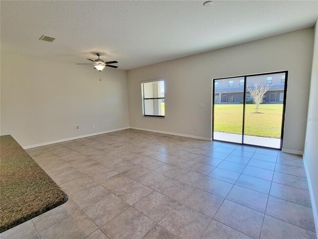 Building Photo - 16922 Red Brick Ln