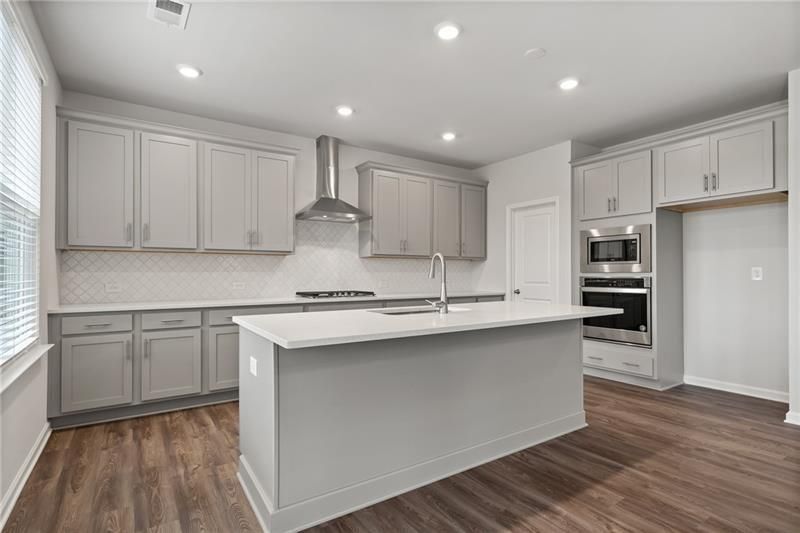 Building Photo - 4945 Shipley Ave