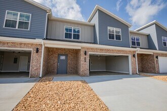 Building Photo - ***HIGHPOINTE***
