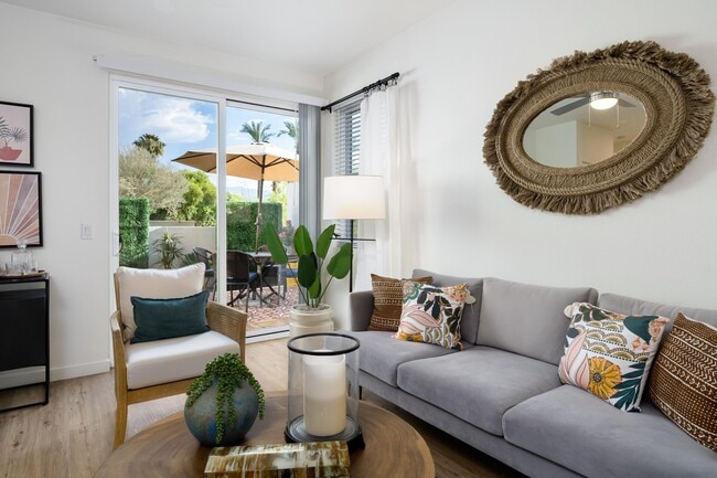 Building Photo - 74300 Country Club Dr