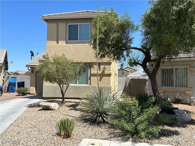 Building Photo - 4777 Arroyo Seco Dr