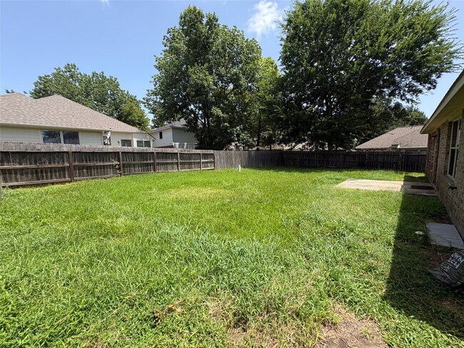 Building Photo - 3721 Whisper Walk