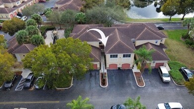 Building Photo - 2400 Centergate Dr