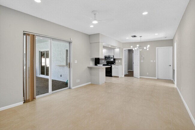 Building Photo - 1544 NW 9th St