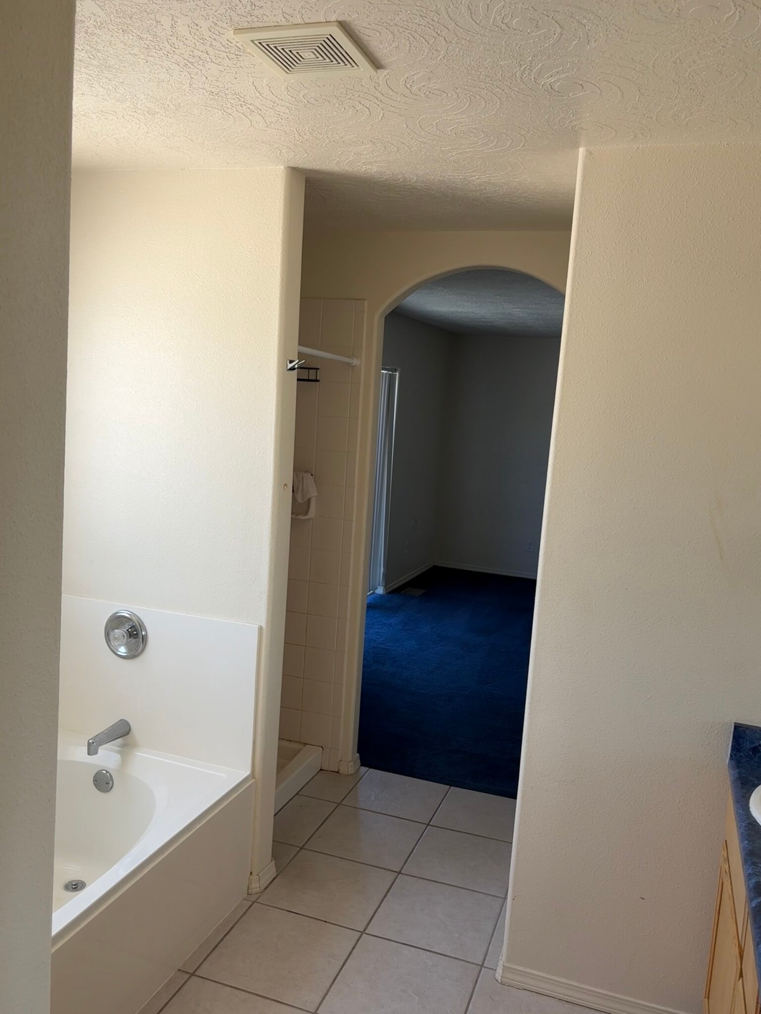 Building Photo - 37 Cruces Loop